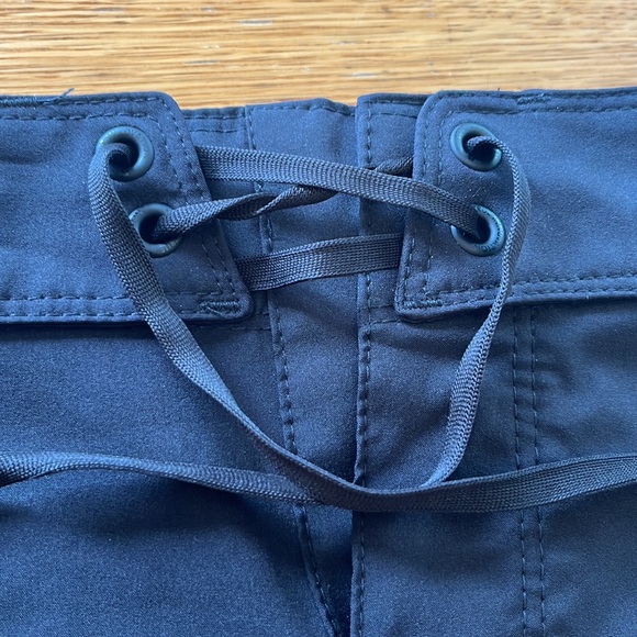 Hurley black shorts - Picture 3 of 4